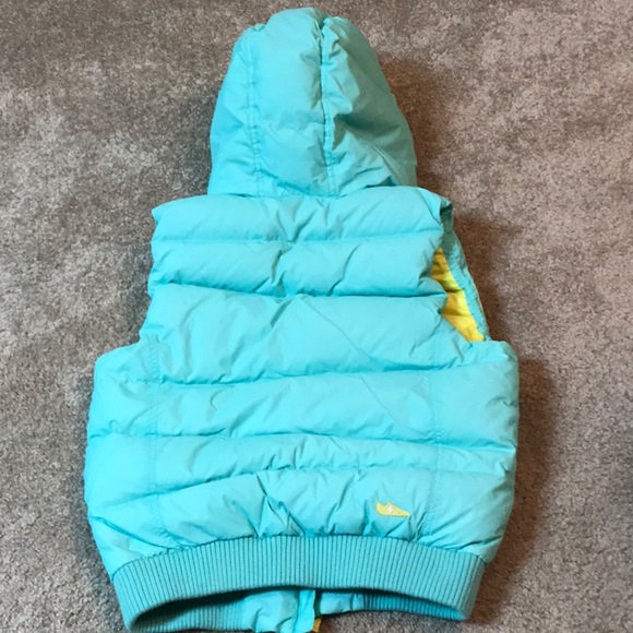 Preowned Girls New Balance puffy vest w hood - sz L - Picture 5 of 5